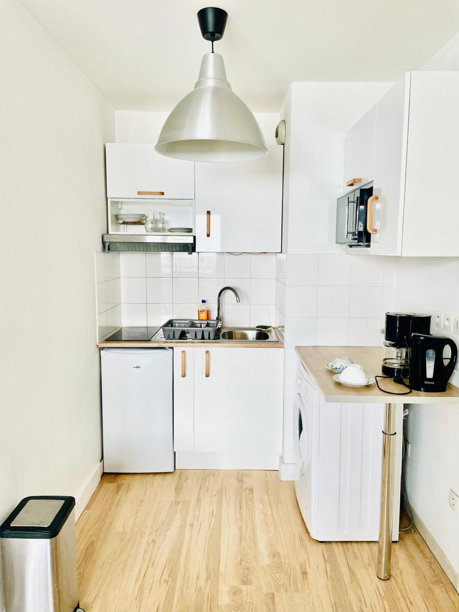 Appartement Avec Place De Parking Et Piscine Villefranche-sur-Saone Bagian luar foto